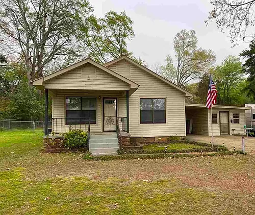 408 S White Oak Rd Photo 1