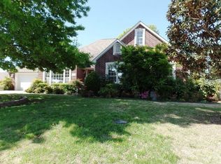 2250 Pickwick Ter, Siloam Springs, AR 72761