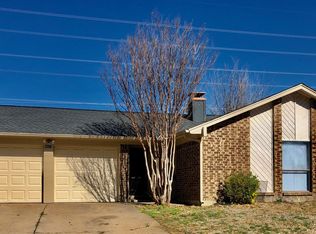 6601 Country Creek Dr, Arlington, TX 76001