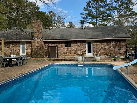 4th image of 113 Timberlane Dr