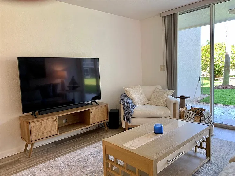 6061 Bahia Del Mar Cir #146 — Photo 12