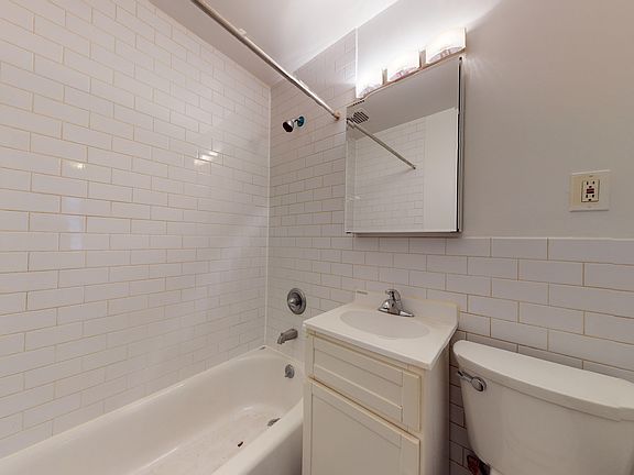5th image of 1483 1st Ave APT 3A