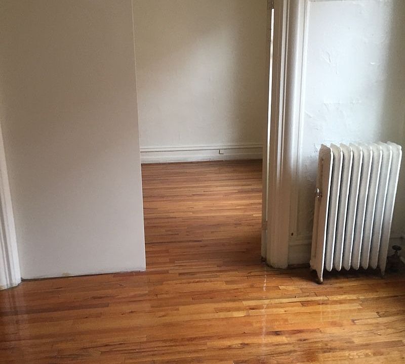 1st image of 17 Post Ave APT 5A