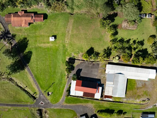 1688A Kaumana Dr, Hilo, HI 96720