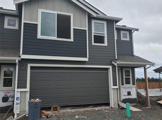 370 SW Ballast Way, Oak Harbor, WA 98277