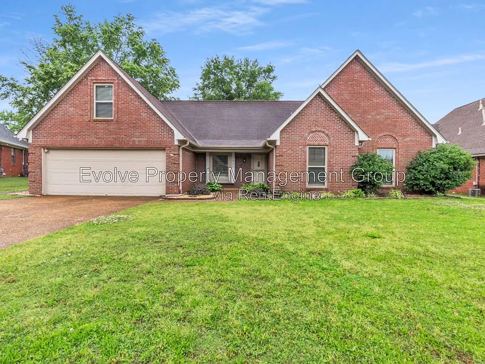 2957 Valley Lake Dr