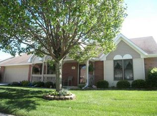 1641 New Castle Ln, Springfield, OH 45503