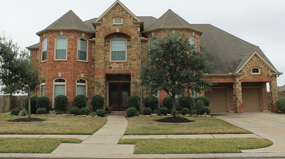 1st image of 1029 Summer Cape Cir