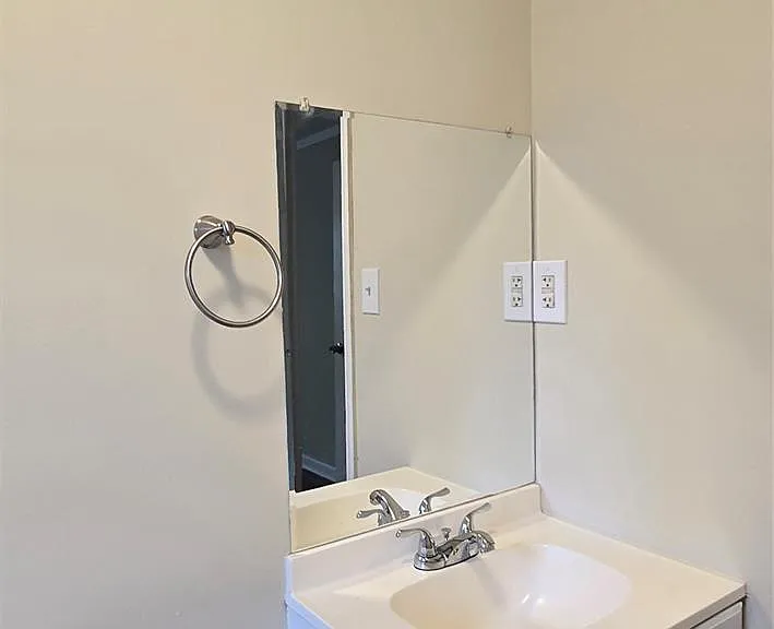 732 Taylor St — Photo 10