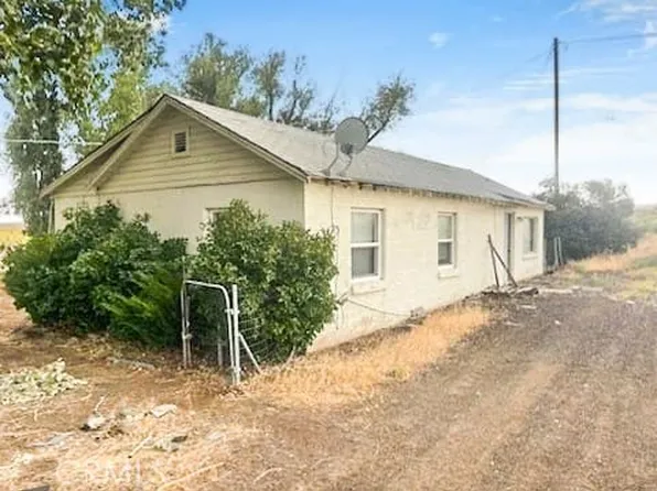 519 School House Ravendale Cir, Ravendale, CA 96123