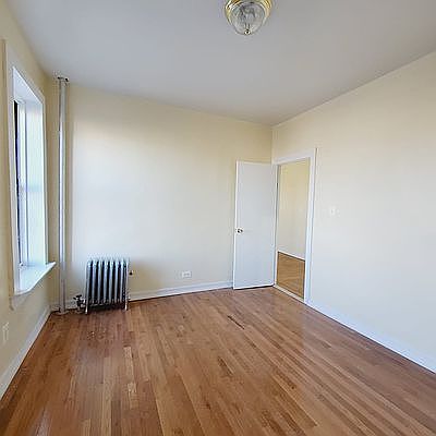 5th image of 2420 Creston Ave APT 4G
