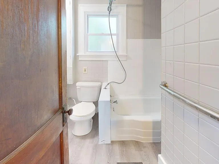 1377 Nichols Ave — Photo 9