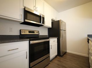 Sierra Ridge Apartments, Citrus Heights, CA 95621