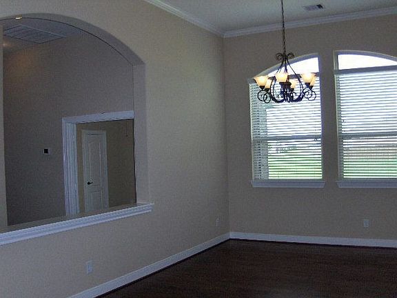 4th image of 1210 Creekmist Ct