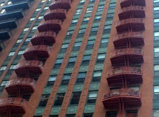208 W Washington St APT 509, Chicago, IL