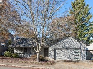 18025 SW Hart Dr, Beaverton, OR 97007