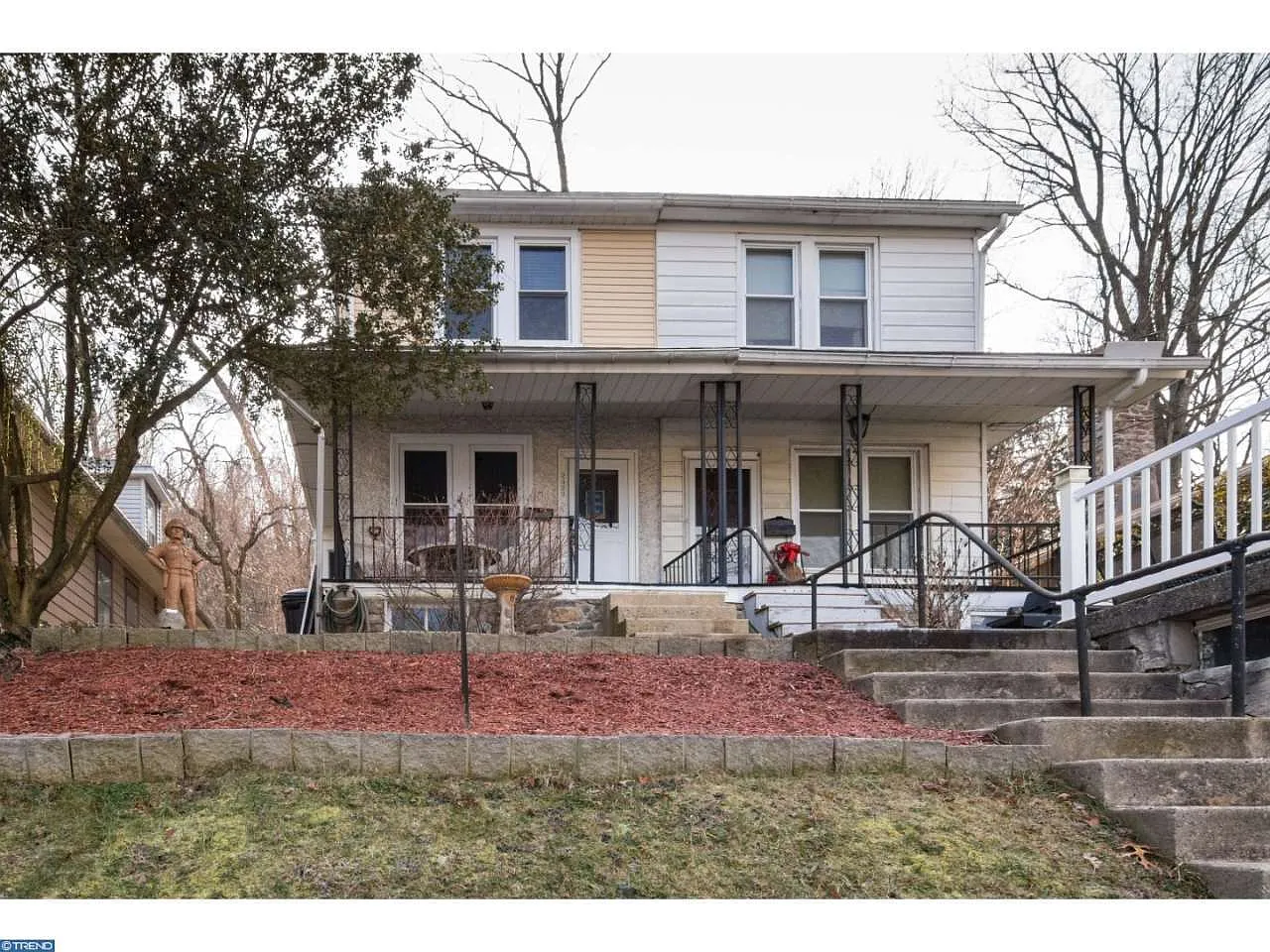 2422 Grandview Ave photo 1