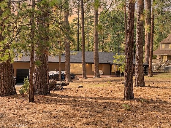 5th image of 25220 Rim Rock Rd