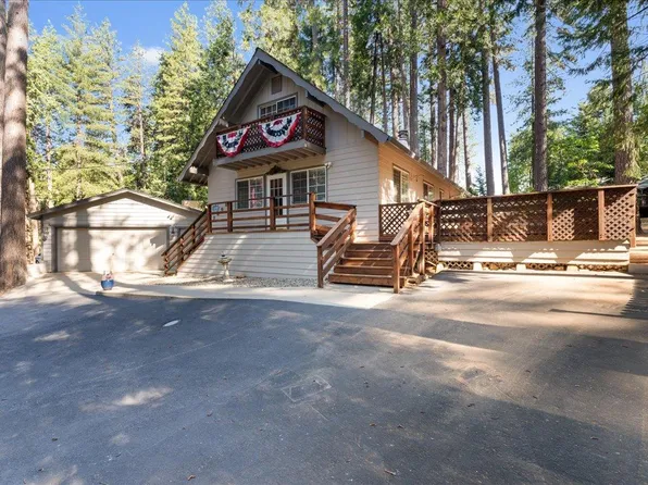 5608 Lupin Ln, Pollock Pines, CA 95726