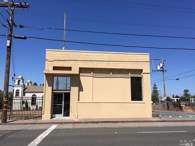 1st image of 1015 Amador St