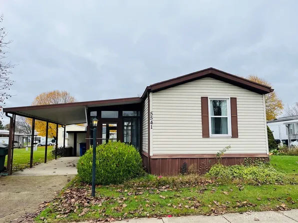 5541 Sierra Cir E, Dayton, OH 45414