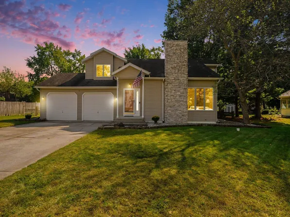 26892 Deer Creek Ln, Elkhart, IN 46514