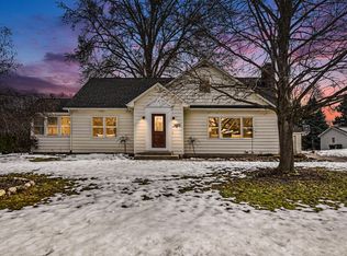 8246 Harlow Ave SW, Byron Center, MI