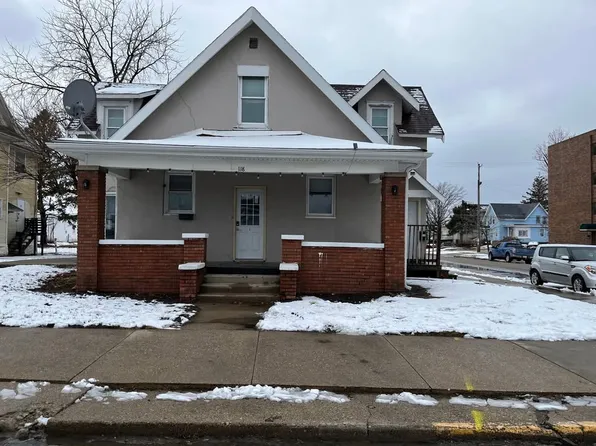 118 N Center St #1, Marshalltown, IA 50158