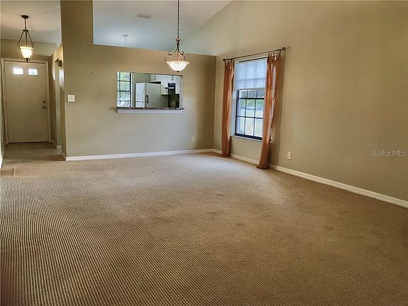 5th image of 2119 Elm St APT 112