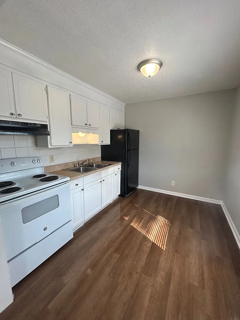 Upstairs 2 bedroom - Near Columbia Airport — Photo 3