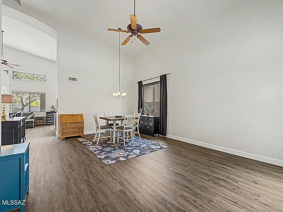 3rd image of 93 W Calle Tierra Sandia