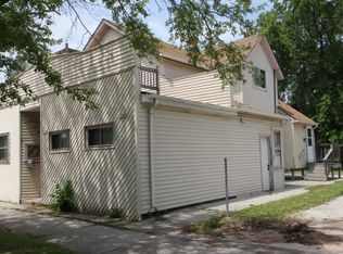 1136 Geele Ave, Sheboygan, WI 53083