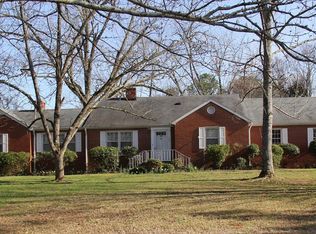 145 N Main St, Due West, SC 29639