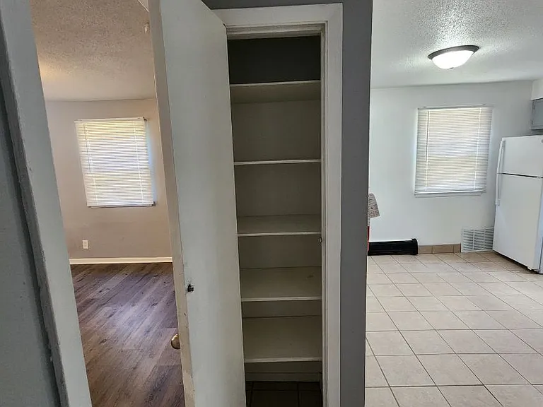 1804 E 6th St #4 — Photo 10