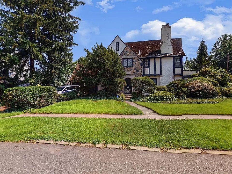 1st image of 176-15 Murdock Ave