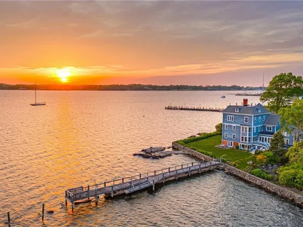 8 Walley St #3 & 4, Bristol, RI 02809