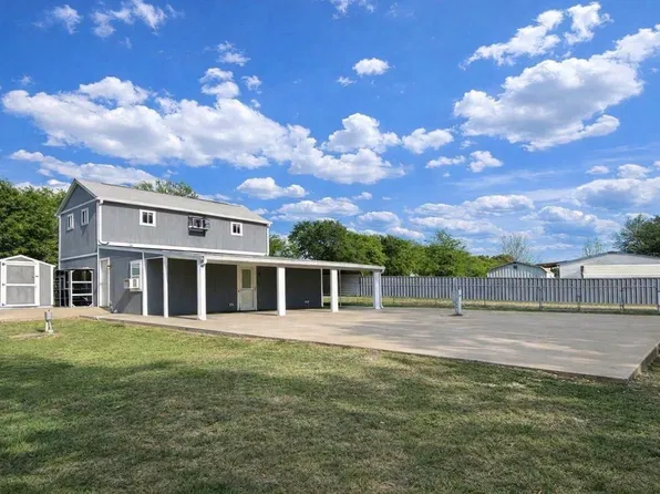 400 Comanche, Quitman, TX 75783