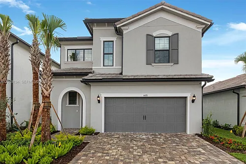 4470 Waterside Dr Photo 1