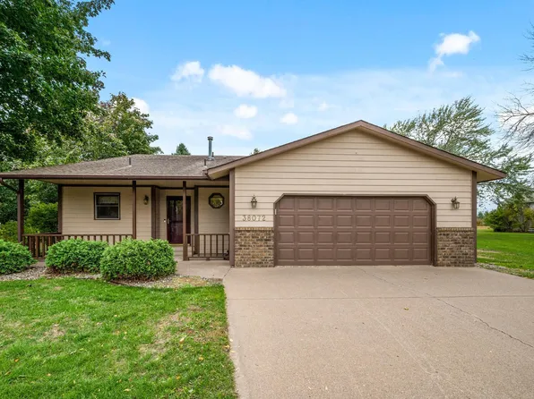 38072 Feaski Cir, North Branch, MN 55056