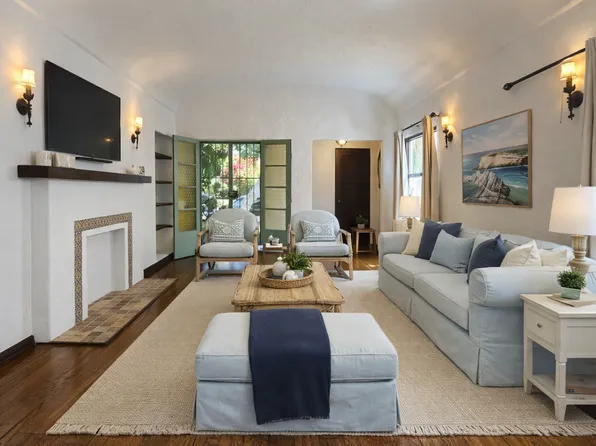 6230 Lindenhurst Ave, Los Angeles, CA 90048