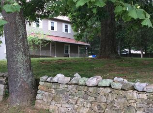 11043 Cliff Mills Rd UNIT 2, Marshall, VA 20115