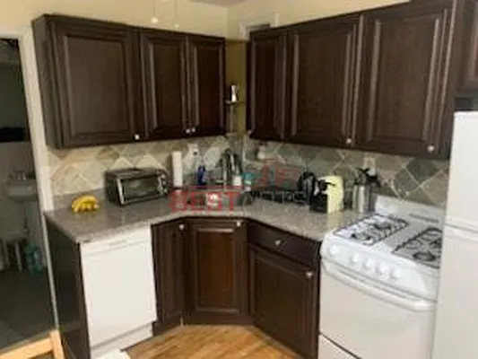 Rented by Best Apartments North Inc | media 2