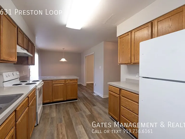 5631 Preston Loop — Photo 11