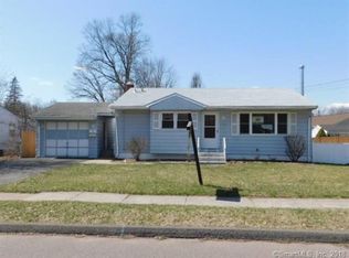 170 Roxbury Rd, East Hartford, CT 06118