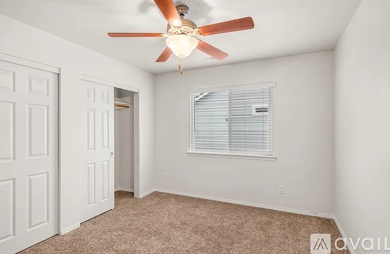 679 Kaitlin Ln — Photo 10