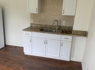 29 Ames St APT 1B, Brockton, MA 02301