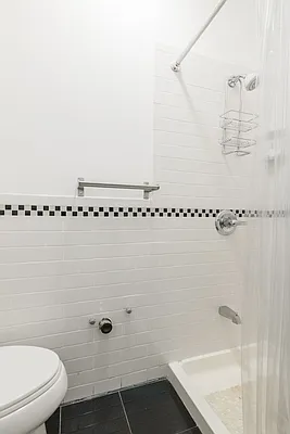 Rented by Bryan L Rozencwaig, LREB | media 31