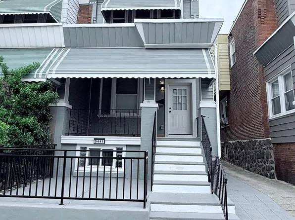 5441 Media St, Philadelphia, PA 19131