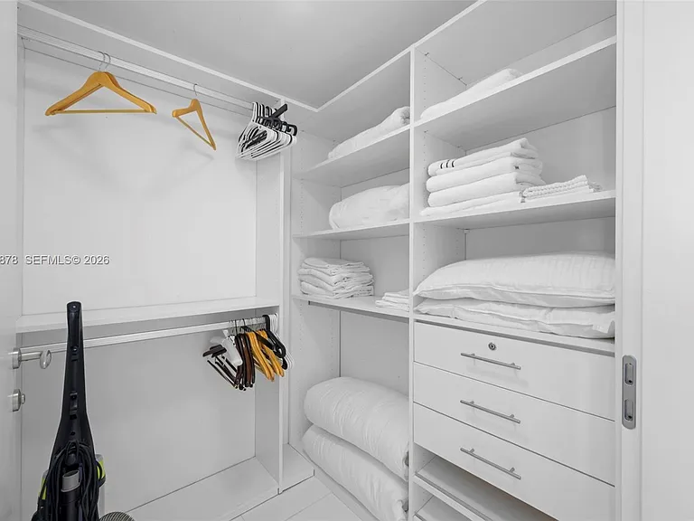 200 Biscayne Boulevard Way #4314 — Photo 12