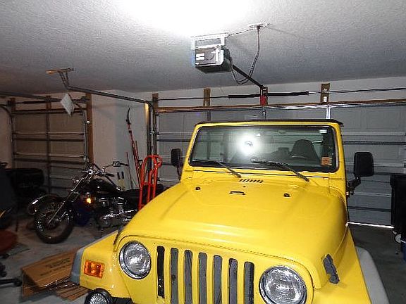 3 CAR GARAGE